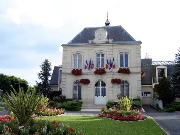 Borne de Recharge 95 Installateur borne de recharge Le Plessis-Bouchard